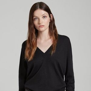 AG Womens Black Long Sleeve V-Neck